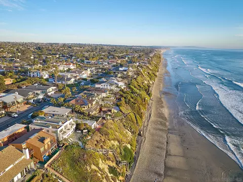 View/Area - 1630 Neptune Ave, Encinitas, CA 92024 photo 5 of 8