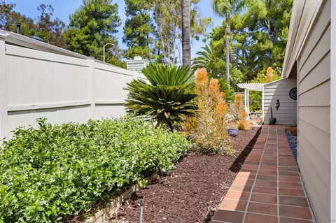 Exterior - 1024 Gleneagles, Vista, CA 92081 photo 2 of 8