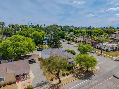 View/Area - 544 S Juniper St, Escondido, CA 92025 photo 1 of 2