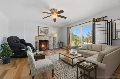 654 Schafer Pl, Escondido, CA 92025