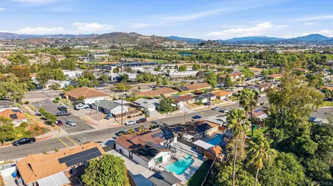 View/Area - 9632 Cambury Dr, Santee, CA 92071 photo 3 of 6