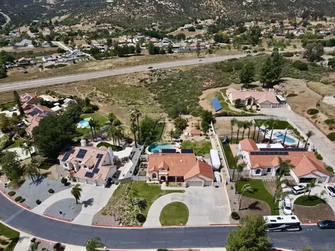 View/Area - 8850 Summerhill Pt, Alpine, CA 91901 photo 2 of 5