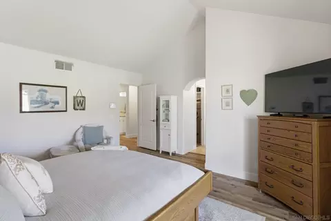 Bedroom - 8850 Summerhill Pt, Alpine, CA 91901 photo 3 of 7