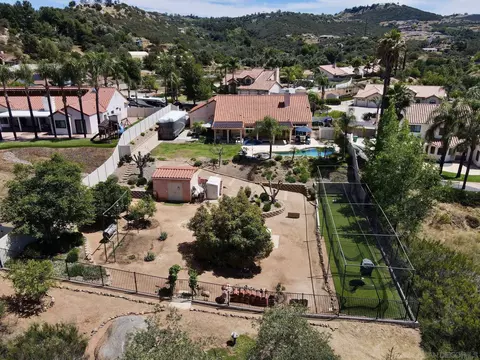 View/Area - 8850 Summerhill Pt, Alpine, CA 91901 photo 5 of 5