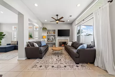 Living - 44780 Corte Sanchez, Temecula, CA 92592 photo 1 of 2