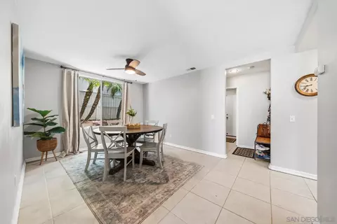 Dining - 44780 Corte Sanchez, Temecula, CA 92592 photo 2 of 3