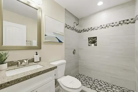 Bath - 9365 Carmichael Dr, La Mesa, CA 91941 photo 1 of 2
