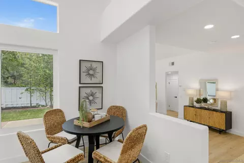 Dining - 4981 Marin Dr, Oceanside, CA 92056 photo 3 of 3