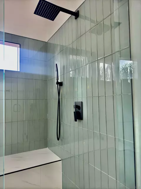 Bath - 4981 Marin Dr, Oceanside, CA 92056 photo 4 of 6