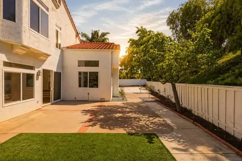 Exterior - 4981 Marin Dr, Oceanside, CA 92056 photo 8 of 10