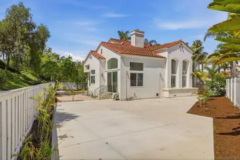 Exterior - 4981 Marin Dr, Oceanside, CA 92056 photo 4 of 10