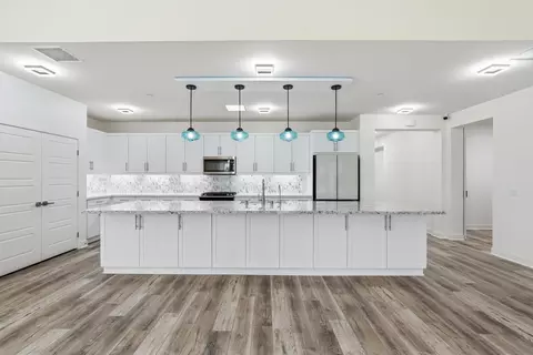 Kitchen - 8961 Trailridge, Santee, CA 92071 photo 8 of 9