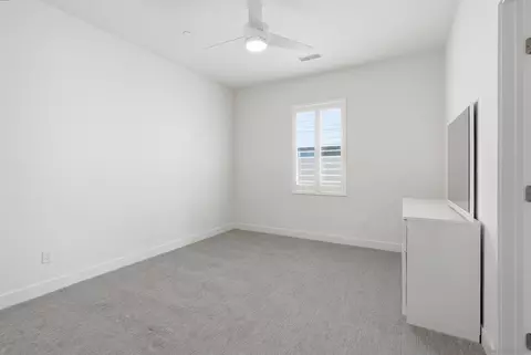Bedroom - 8961 Trailridge, Santee, CA 92071 photo 6 of 10