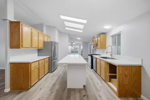Kitchen - 450 E Bradley Ave #151, El Cajon, CA 92021 photo 4 of 11