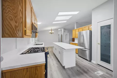 Kitchen - 450 E Bradley Ave #151, El Cajon, CA 92021 photo 7 of 11