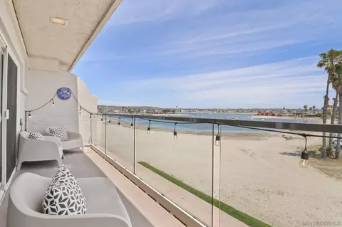 3500 Bayside #3C, San Diego, CA 92109