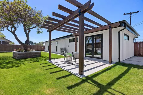 Other - 227 Hill Dr, Vista, CA 92083 photo 9 of 11
