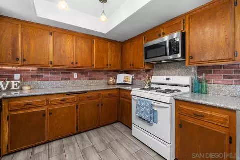 8509 Val Vista Dr, Santee, CA 92071 photo 17