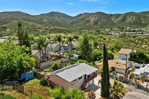 8509 Val Vista Dr, Santee, CA 92071 photo 2