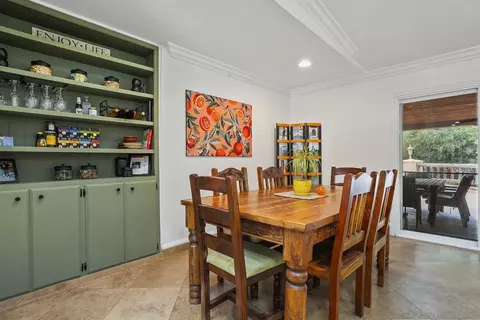 Dining - 2551 Buena Rosa, Fallbrook, CA 92028 photo 2 of 6