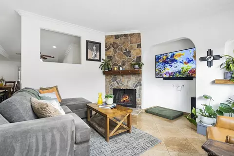 Living - 2551 Buena Rosa, Fallbrook, CA 92028 photo 2 of 3