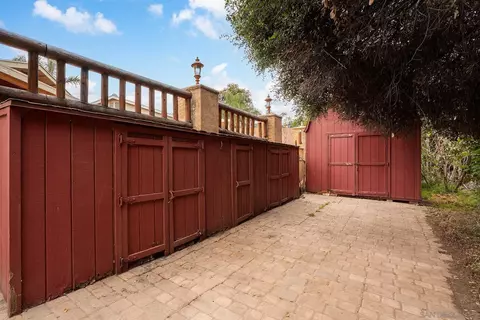 Exterior - 2551 Buena Rosa, Fallbrook, CA 92028 photo 12 of 17
