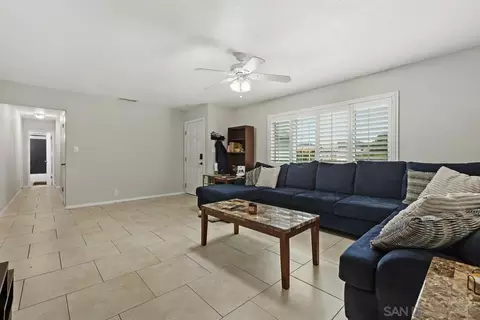 Entry Way - 825 Buchanan St, Escondido, CA 92027 photo 2 of 2