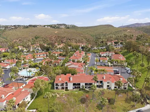View/Area - 7337 Paseo Verde, Carlsbad, CA 92009 photo 4 of 4