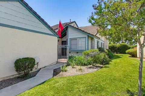 431 Nantucket, Escondido, CA 92027 photo 3