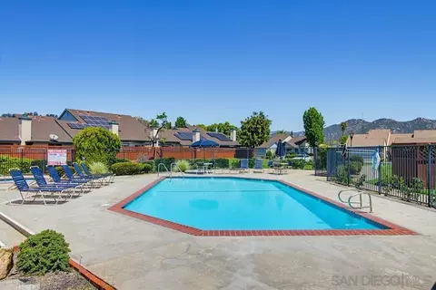 431 Nantucket, Escondido, CA 92027 photo 30