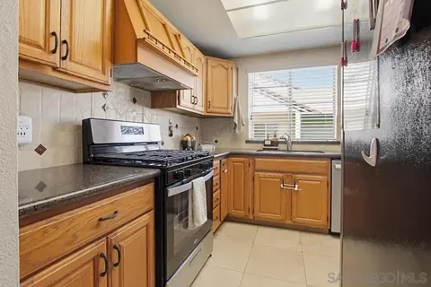 431 Nantucket, Escondido, CA 92027 photo 13