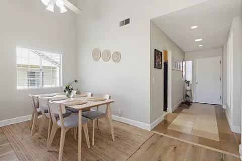 431 Nantucket, Escondido, CA 92027 photo 9