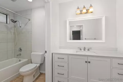 8308 Regents Rd #10, San Diego, CA 92122