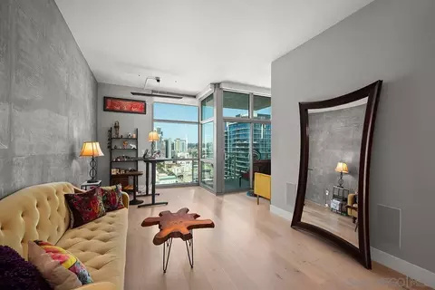 800 The Mark Ln #2002, San Diego, CA 92101