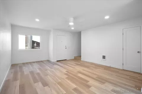 Living - 955 Postal Way #29, Vista, CA 92083 photo 3 of 3