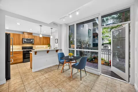 300 W Beech #10, San Diego, CA 92101