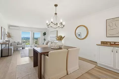 Dining - 1872 Forestdale, Encinitas, CA 92024 photo 1 of 2