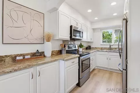 Kitchen - 1872 Forestdale, Encinitas, CA 92024 photo 1 of 2