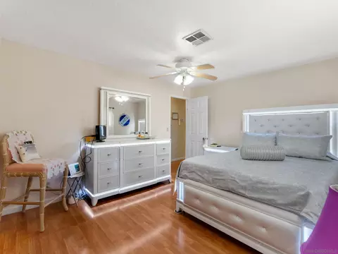 Bedroom - 1506 Oak Dr #34, Vista, CA 92084 photo 4 of 4