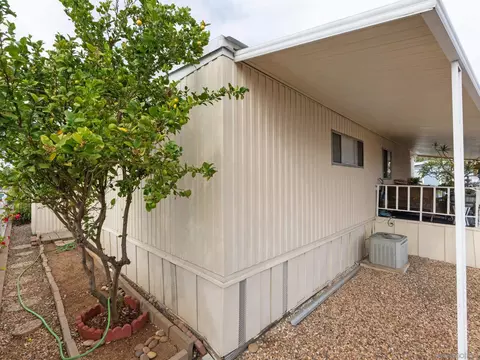 Exterior - 1506 Oak Dr #34, Vista, CA 92084 photo 4 of 7