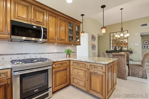 Kitchen - 13236 Ryans Way, Lakeside, CA 92040 photo 3 of 6