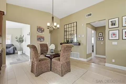 Dining - 13236 Ryans Way, Lakeside, CA 92040 photo 3 of 4