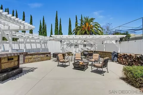 Exterior - 13236 Ryans Way, Lakeside, CA 92040 photo 7 of 12