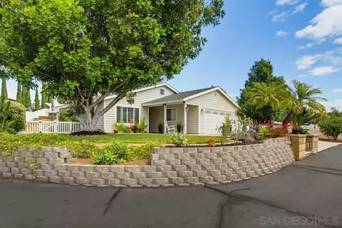 Exterior - 13236 Ryans Way, Lakeside, CA 92040 photo 2 of 12