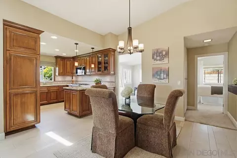 Dining - 13236 Ryans Way, Lakeside, CA 92040 photo 1 of 4