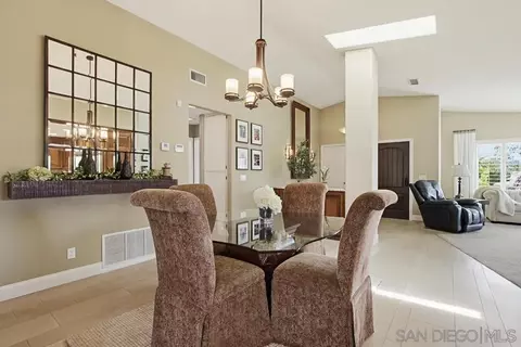 Dining - 13236 Ryans Way, Lakeside, CA 92040 photo 4 of 4