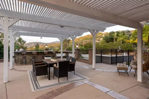Exterior - 14026 Donart Dr, Poway, CA 92064 photo 6 of 9