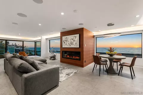 100 S Coast Blvd #104, La Jolla, CA 92037