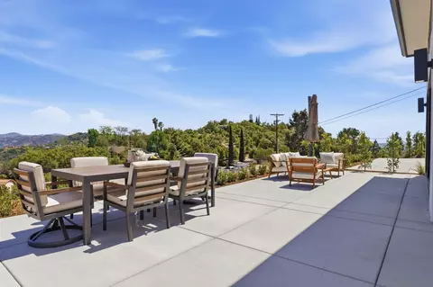 Exterior - 3916 Citrus, Fallbrook, CA 92028 photo 5 of 15
