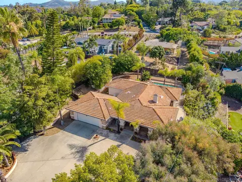 1845 Alta Vis, Vista, CA 92084